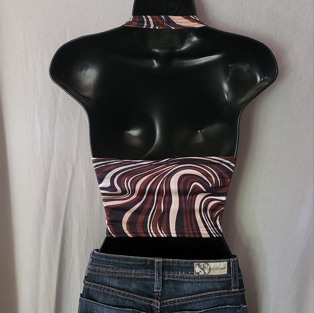Swirl Pattern Top - Picture 2 of 2